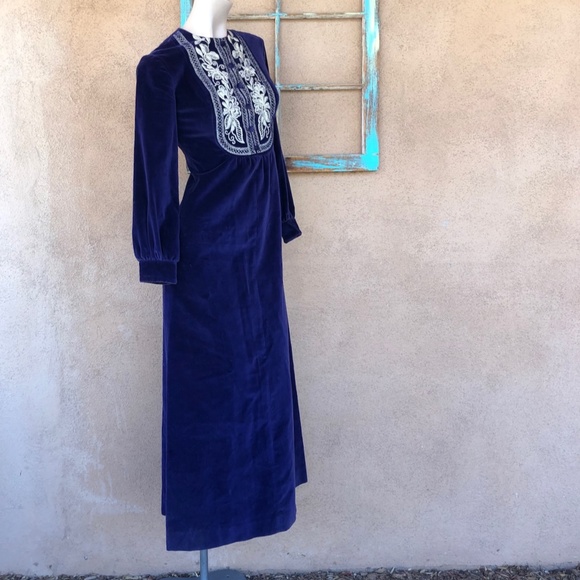 VTG 1960s 1970s Purple Velvet Maxi Dress Sz xS - Picture 4 of 10